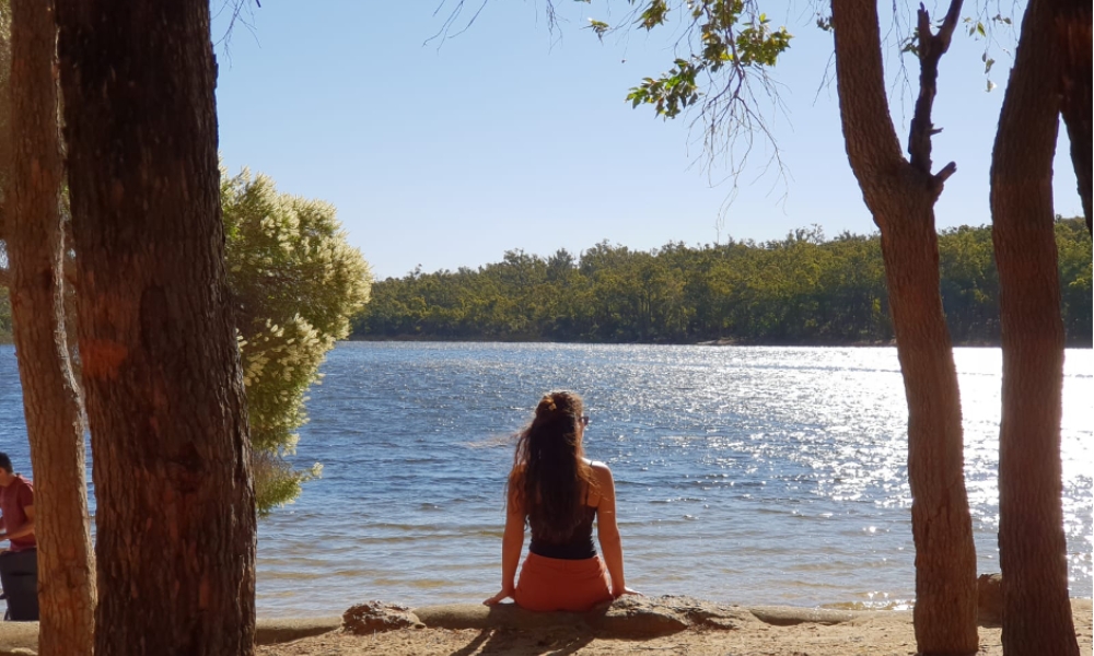 Day trip stop at Lake Leschenaultia